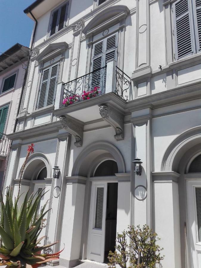 Casavacanza Villa D Funny Виареджо Экстерьер фото