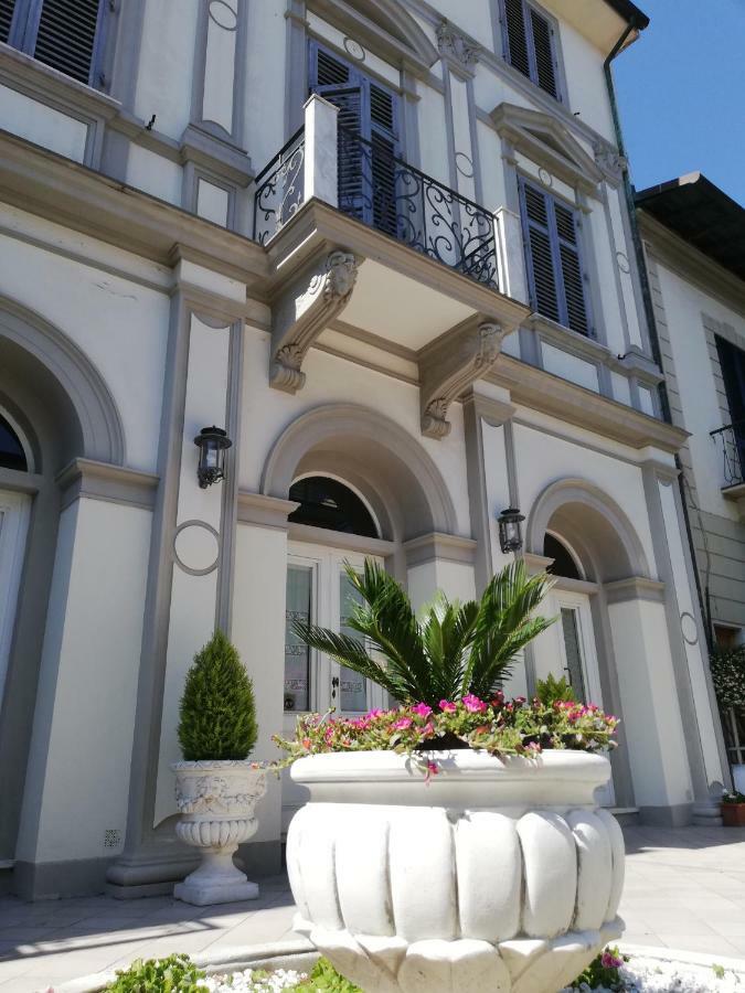 Casavacanza Villa D Funny Виареджо Экстерьер фото