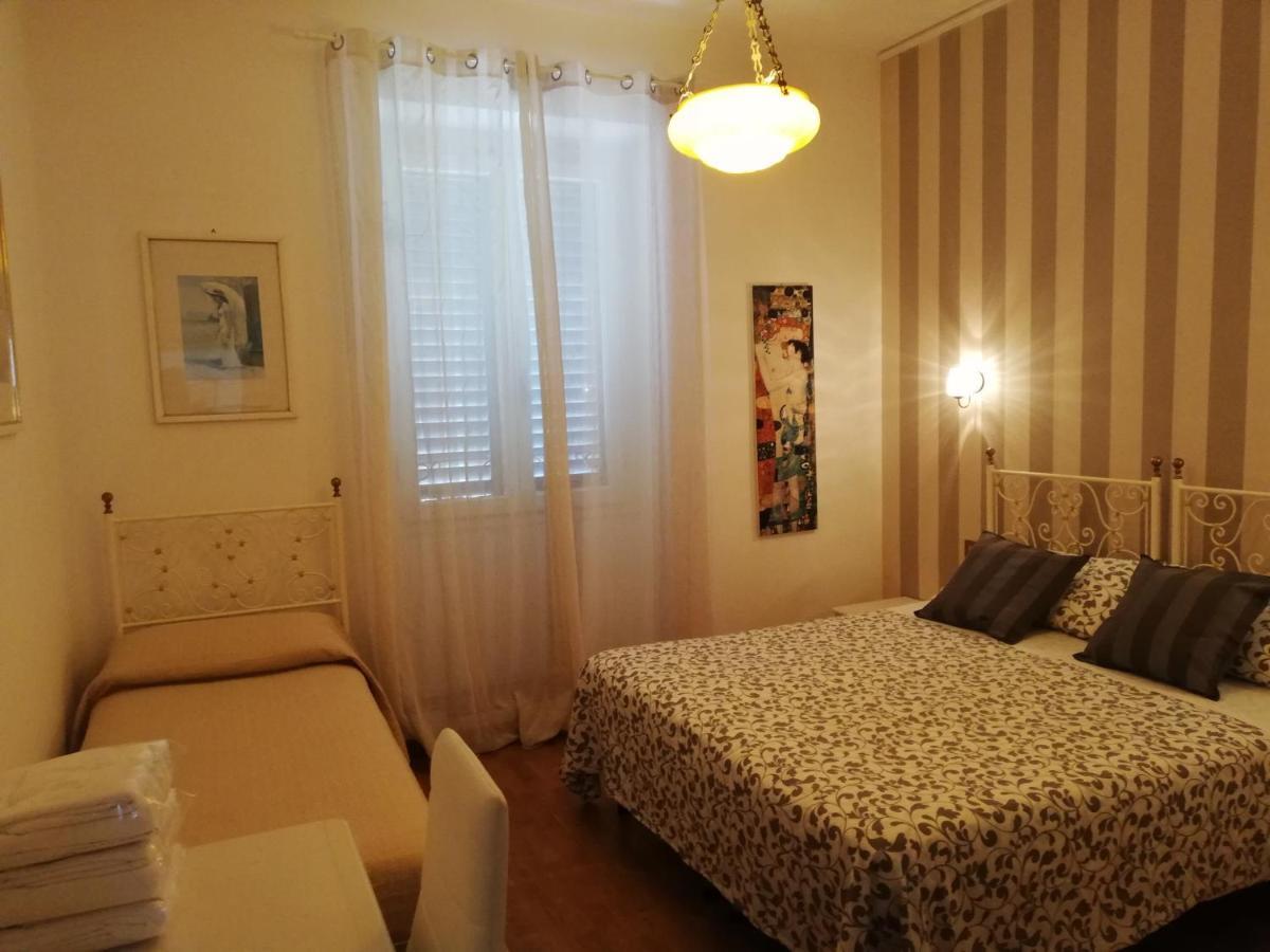 Casavacanza Villa D Funny Виареджо Экстерьер фото